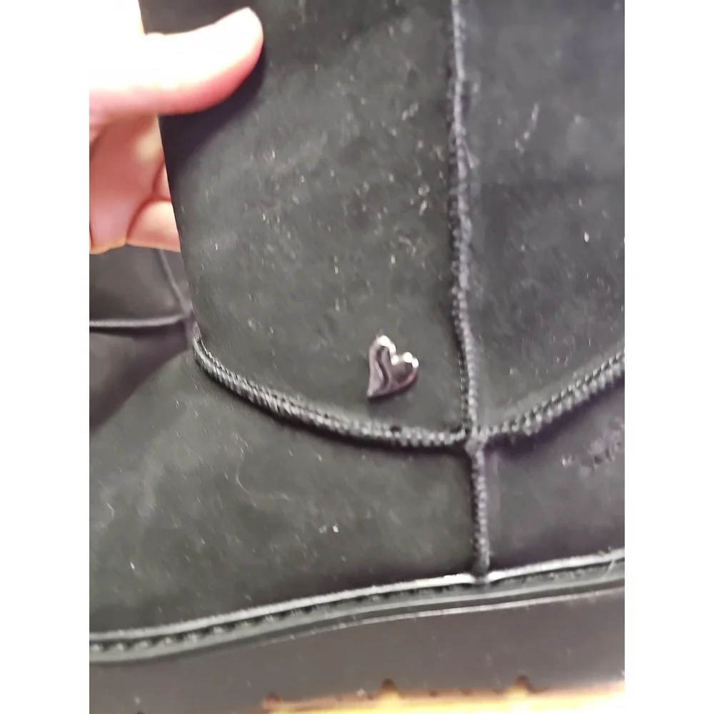 Skechers Black Suede Mid-Calf‎ Snow Boots Pull On Cozy  Women's Rubber Sole 6.5